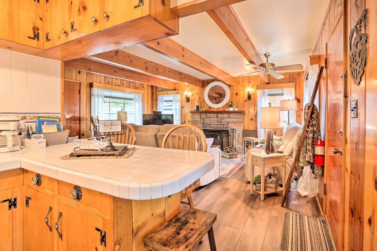 Wrightwood Cabin With Cozy Interior! Eksteriør bilde